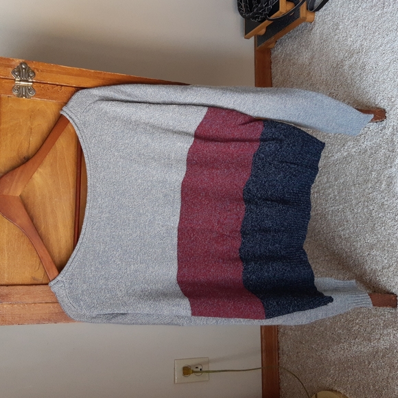 Orb Sweater - Picture 4 of 5